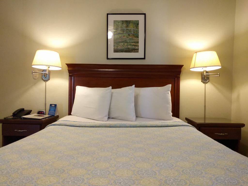 Hotel El Almendro Манагуа Экстерьер фото