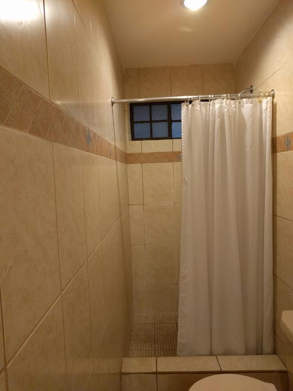 Hotel El Almendro Манагуа Экстерьер фото