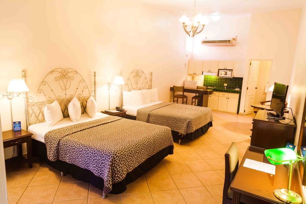 Hotel El Almendro Манагуа Экстерьер фото
